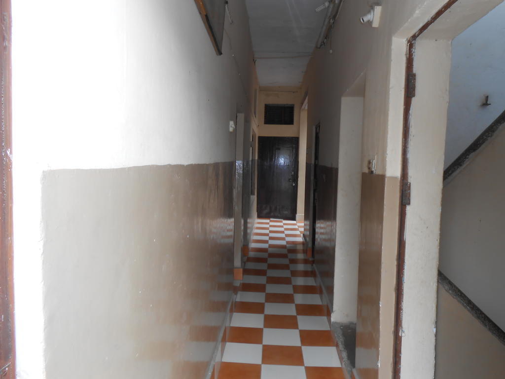 ماثورا Gaurav Guest House المظهر الخارجي الصورة